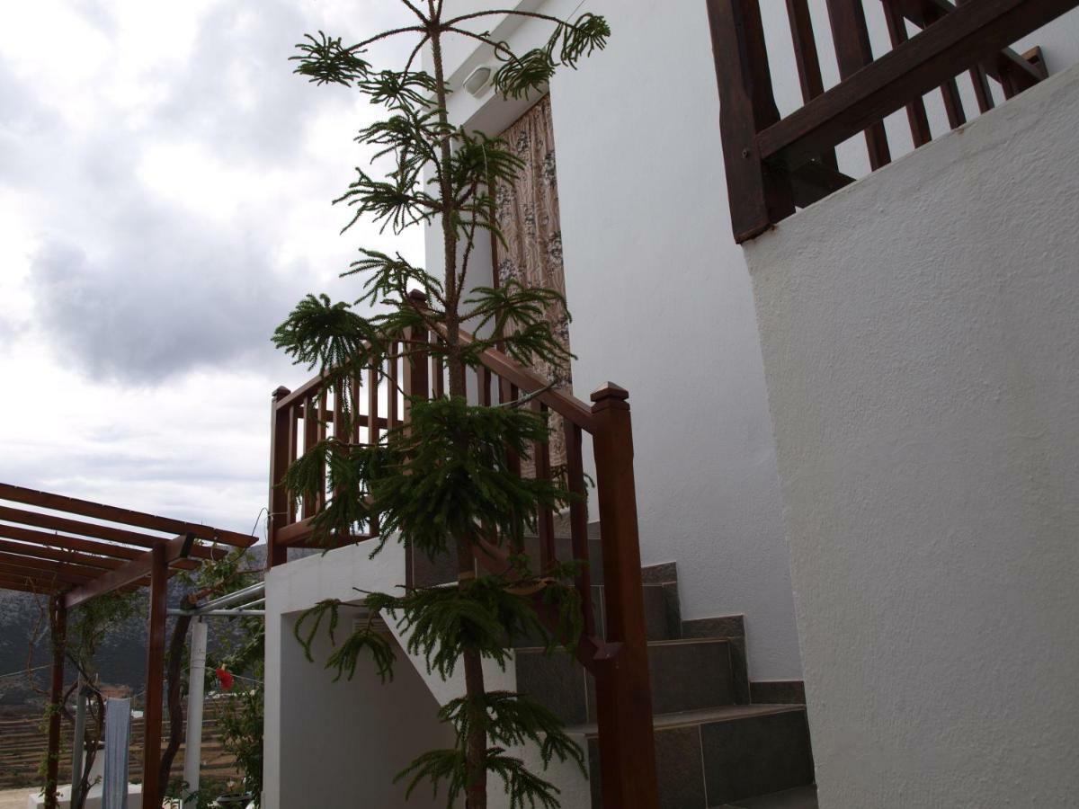 Batika Rooms Artemonas Exteriér fotografie
